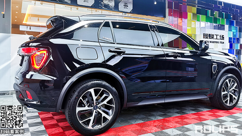 領(lǐng)克貼什么車衣好？