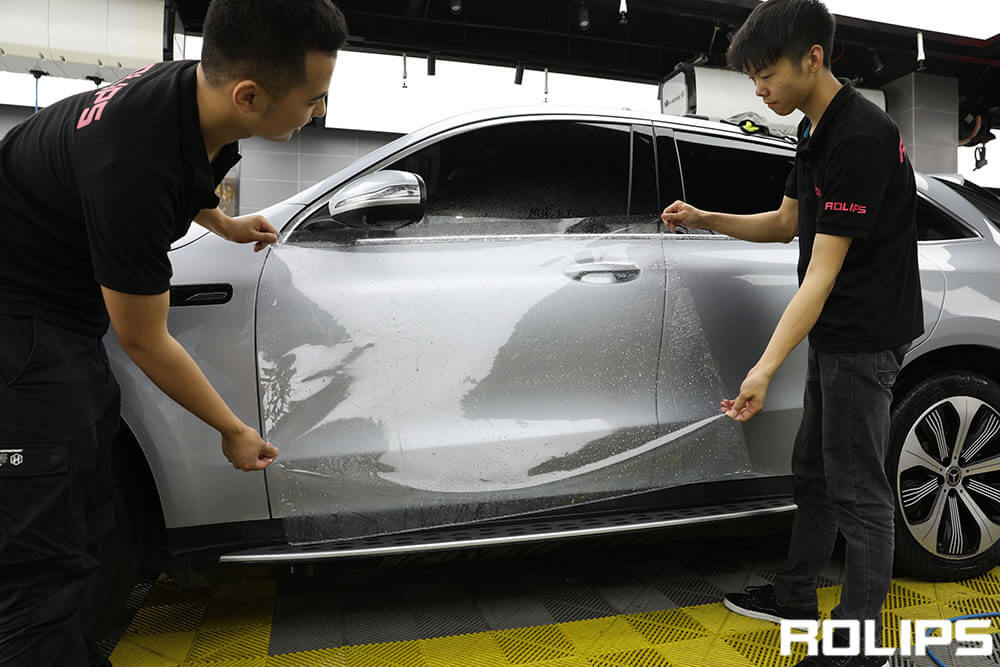 整車貼隱形車衣會傷害車漆嗎？