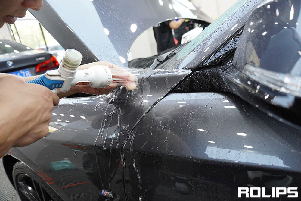 車衣怎么貼？汽車貼車衣詳細步驟流程教程（7）
