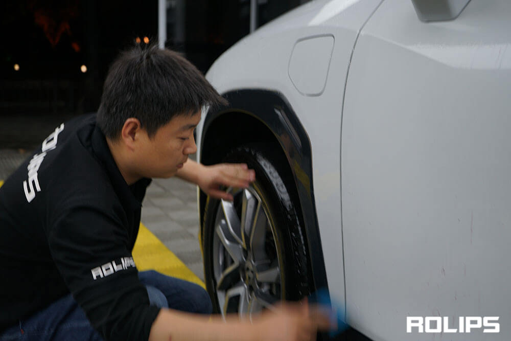 汽車要貼ROLIPS隱形車衣嗎？