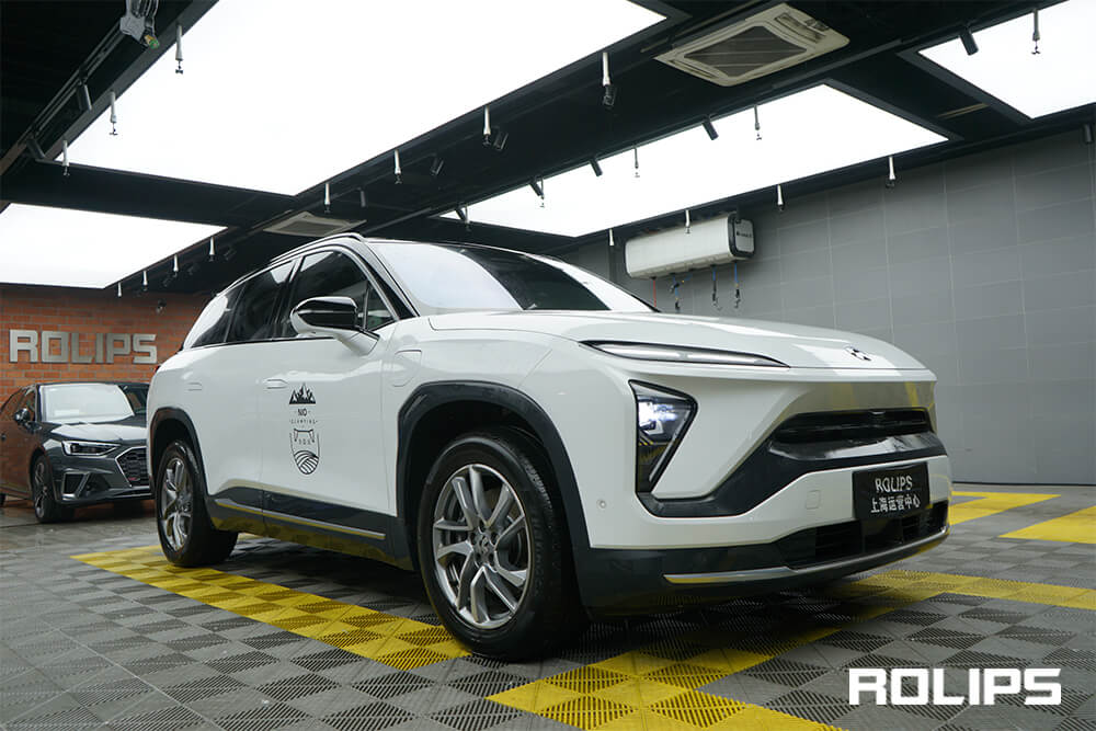 汽車(chē)貼改色膜違法么？改色膜與隱形車(chē)衣的差距是什么？