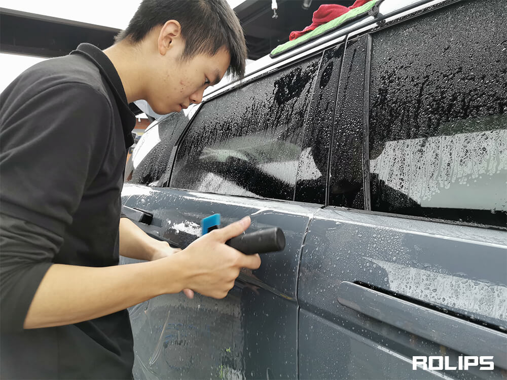 冬季貼車(chē)衣需要注意什么？剛貼完車(chē)衣下雪了怎么辦？（4）