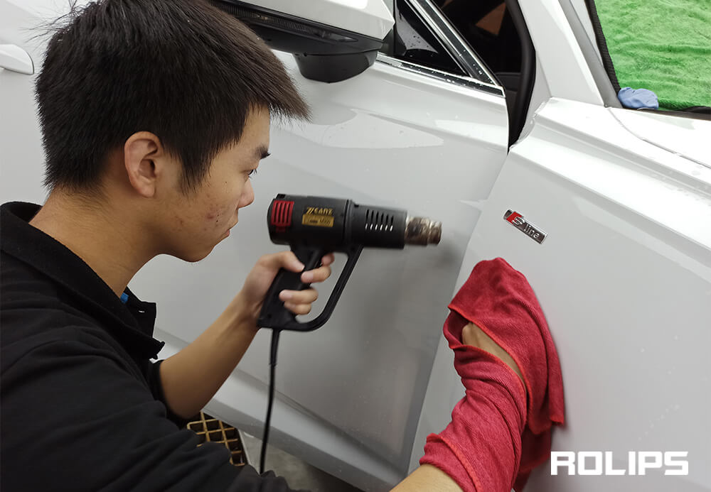 車漆上留下的膠怎么快速清除？